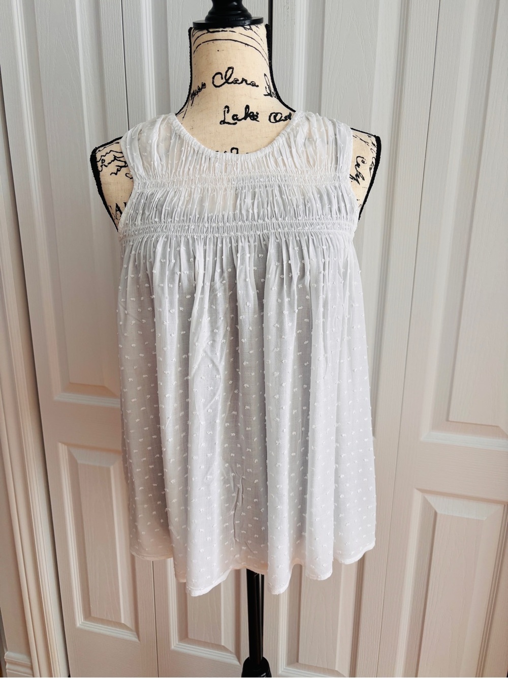 GAP White Sleeveless Smocked Yoke Camisole